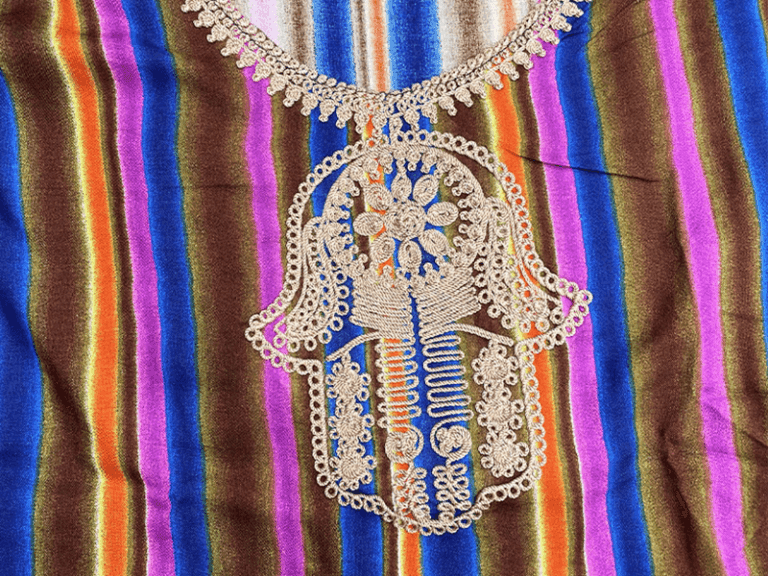 Discover the Moroccan women gandoura : Tradition and Elegance at Bazar Shop Morocco