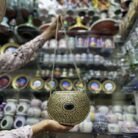 Sac à main en métal noir - jaune